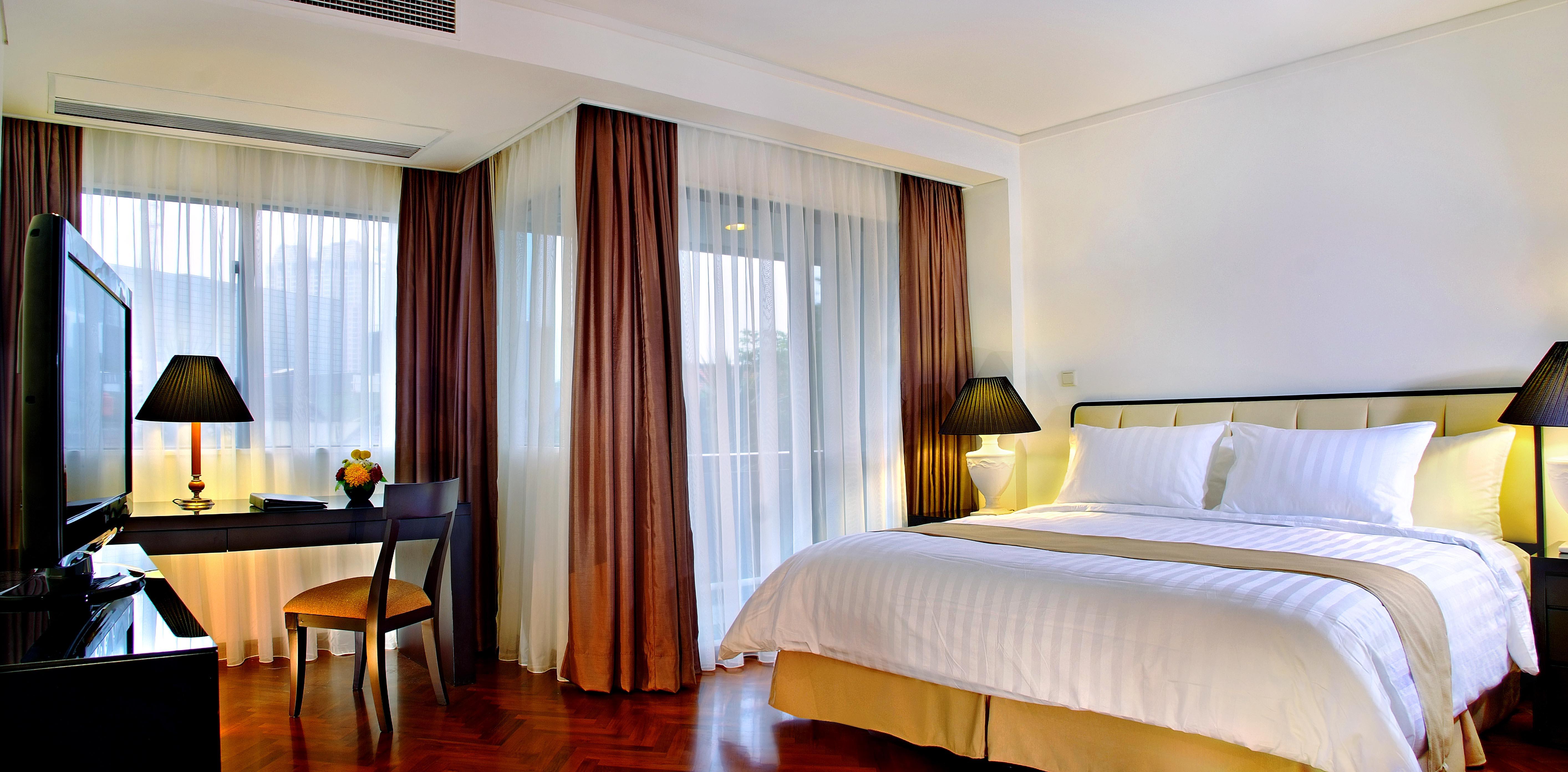 Oakwood Suites Kuningan Джакарта Экстерьер фото