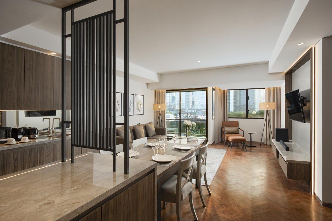 Oakwood Suites Kuningan Джакарта Экстерьер фото