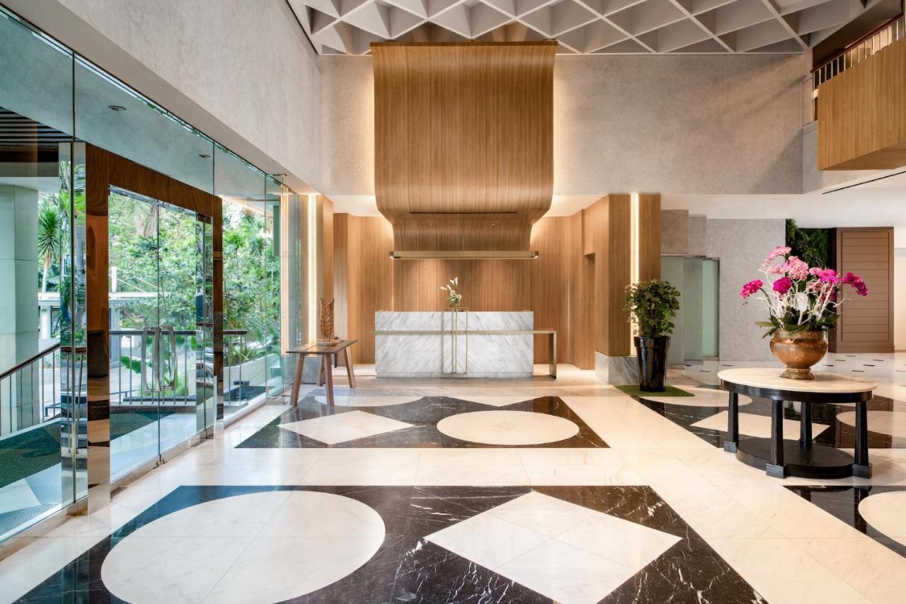 Oakwood Suites Kuningan Джакарта Экстерьер фото