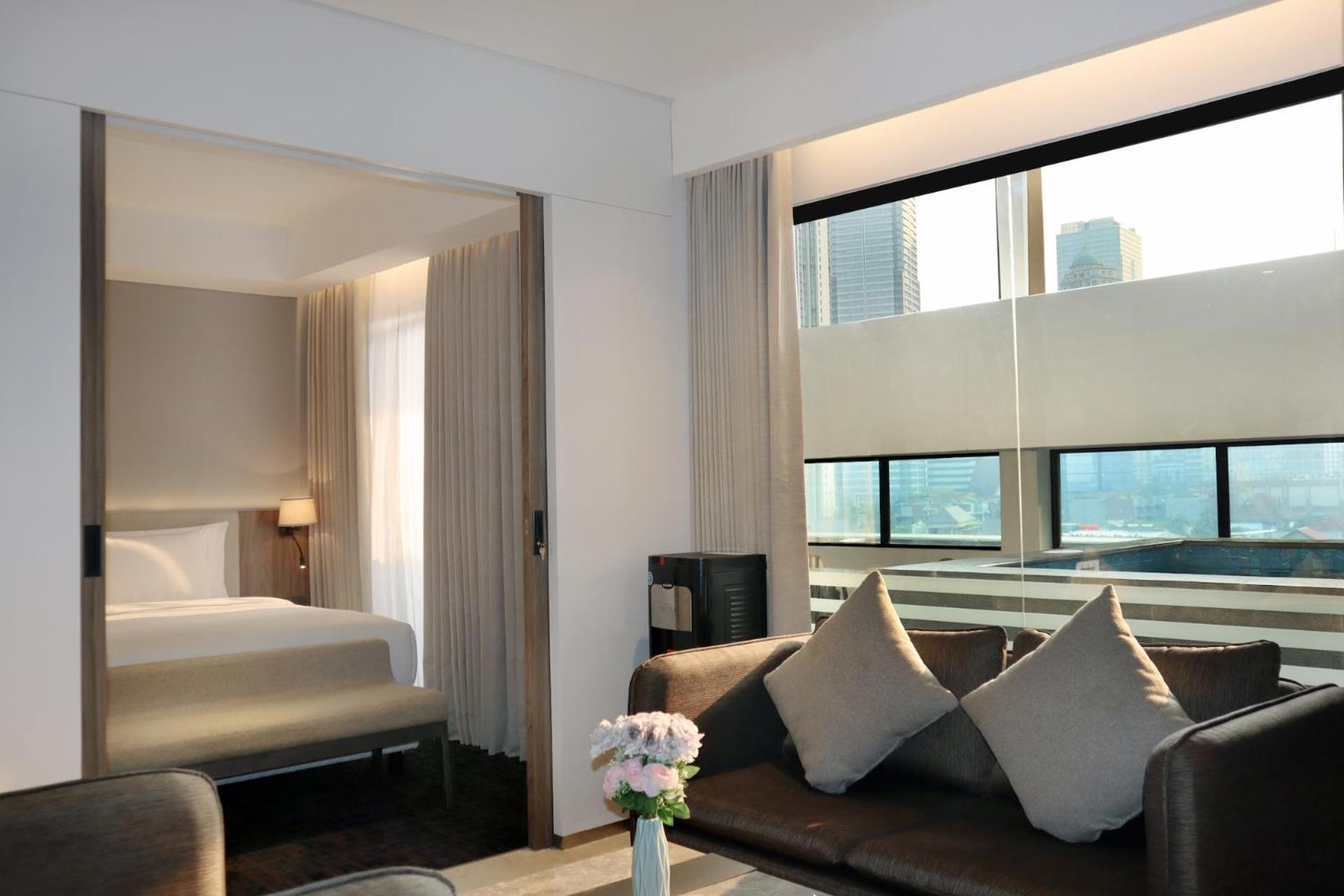 Oakwood Suites Kuningan Джакарта Экстерьер фото